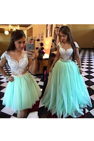 2024 Scoop Prom Dresses una línea de tul con apliques y perlas Sweep tren desmontable