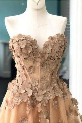 Elegante una línea de cariño apliques marrón vestido de fiesta