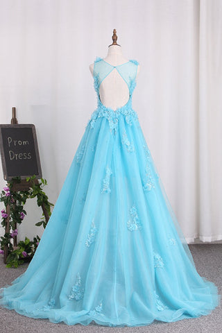 2024 Bateau A Line Prom Dresses Tulle con el tren de barrido Applique